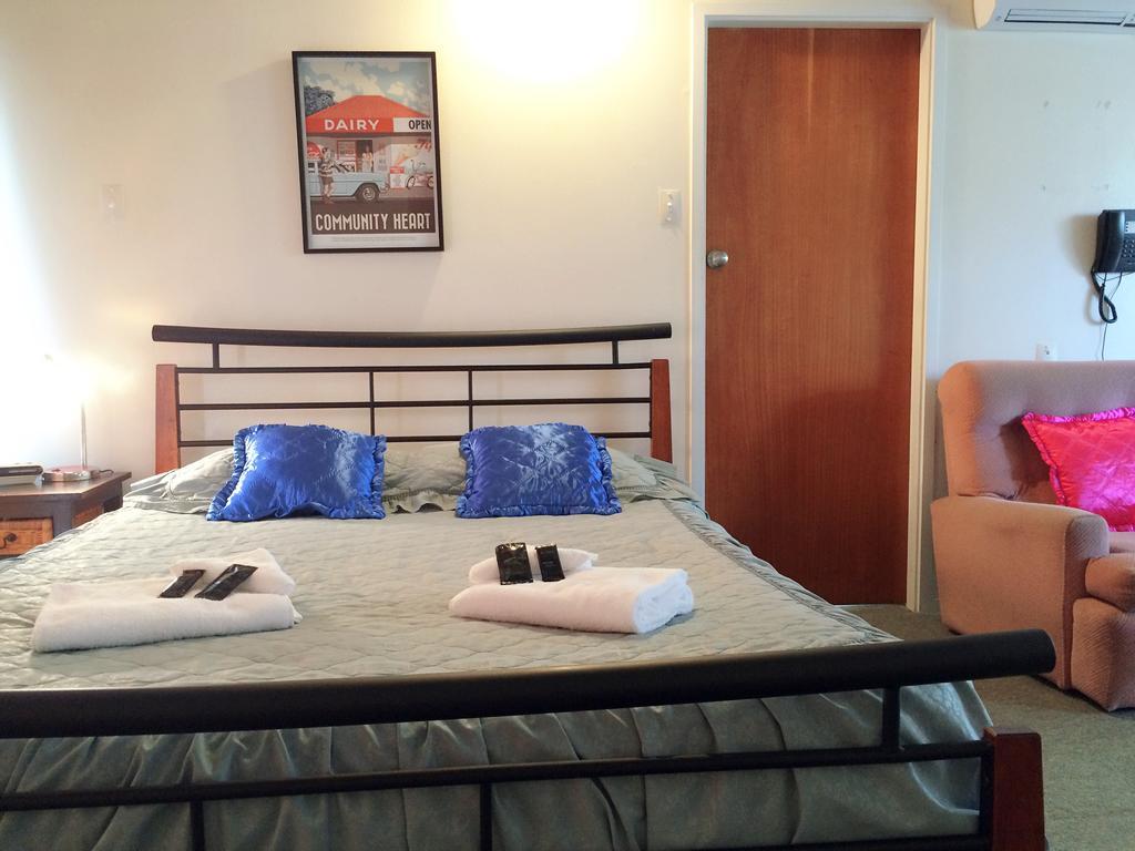 Katikati Motel Eksteriør billede