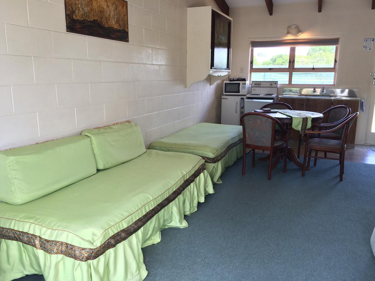 Katikati Motel Eksteriør billede